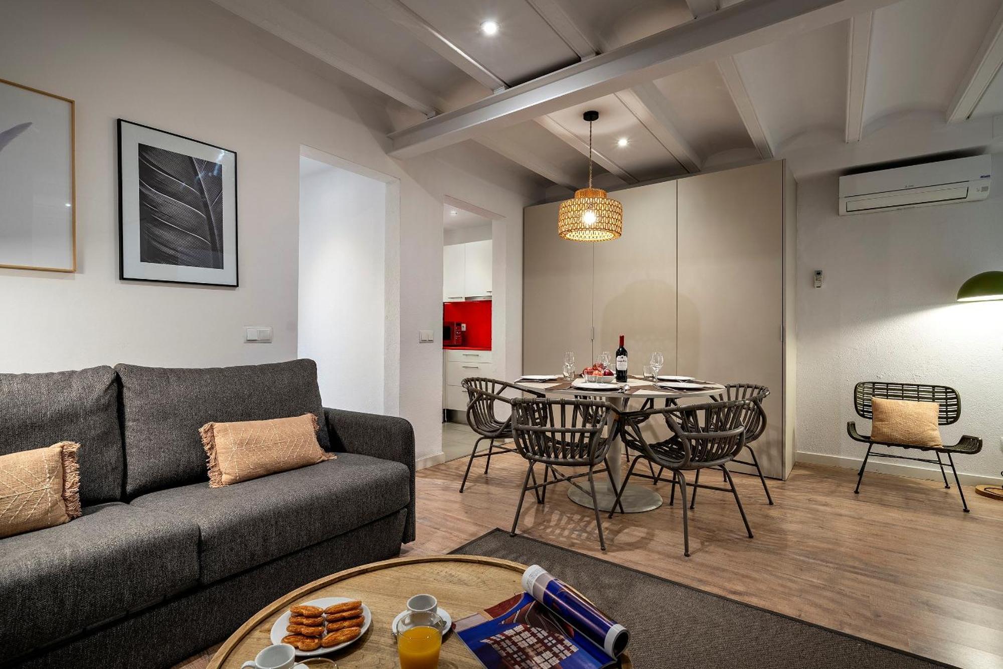 Appartamento con 2 Camere da Letto - Piano Terra